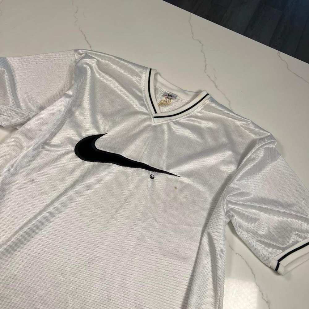 Vintage 90s Nike big swoosh mesh jersey pullover